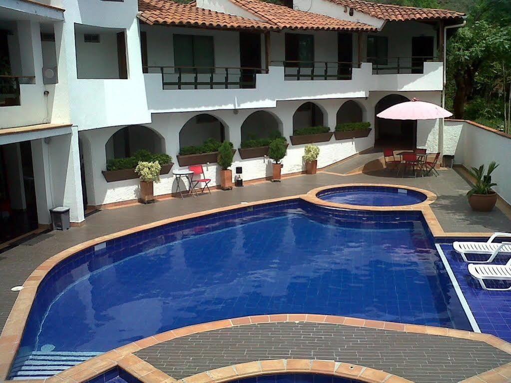 Hotel Monchuelo Spa San Gil Luaran gambar